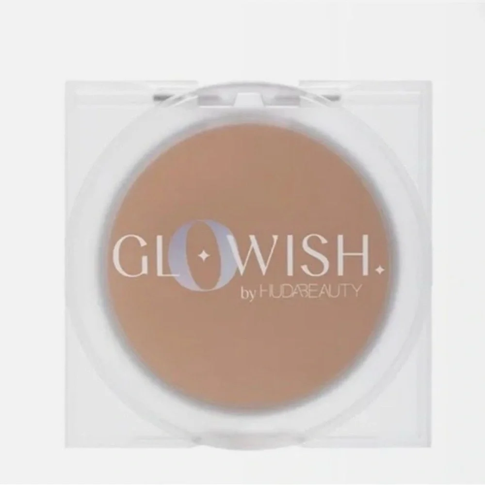 HUDA BEAUTY GloWish Luminous Pressed Powder